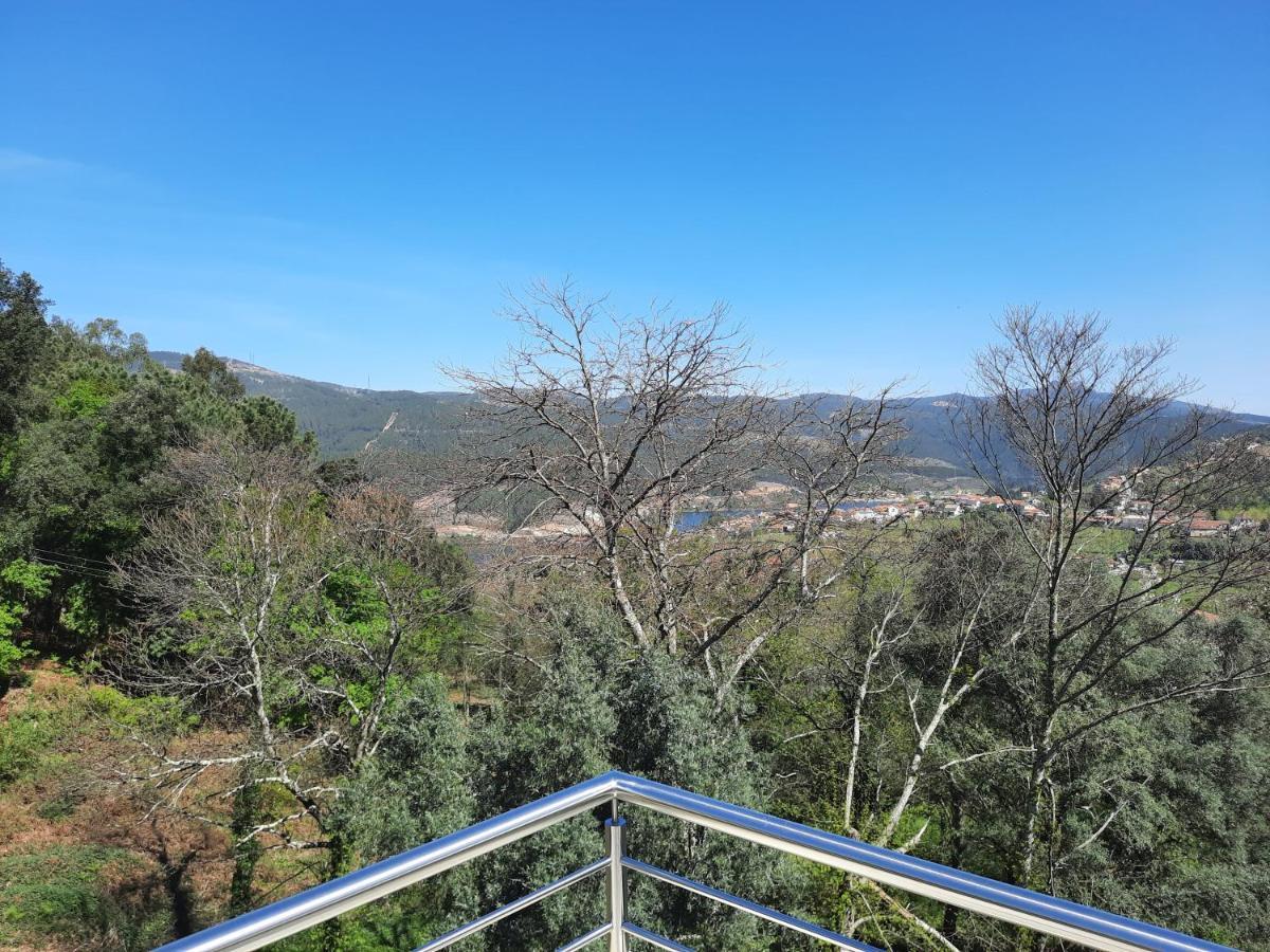 Casas Do Caminho Velho Apartment Ribeira de Pena Luaran gambar